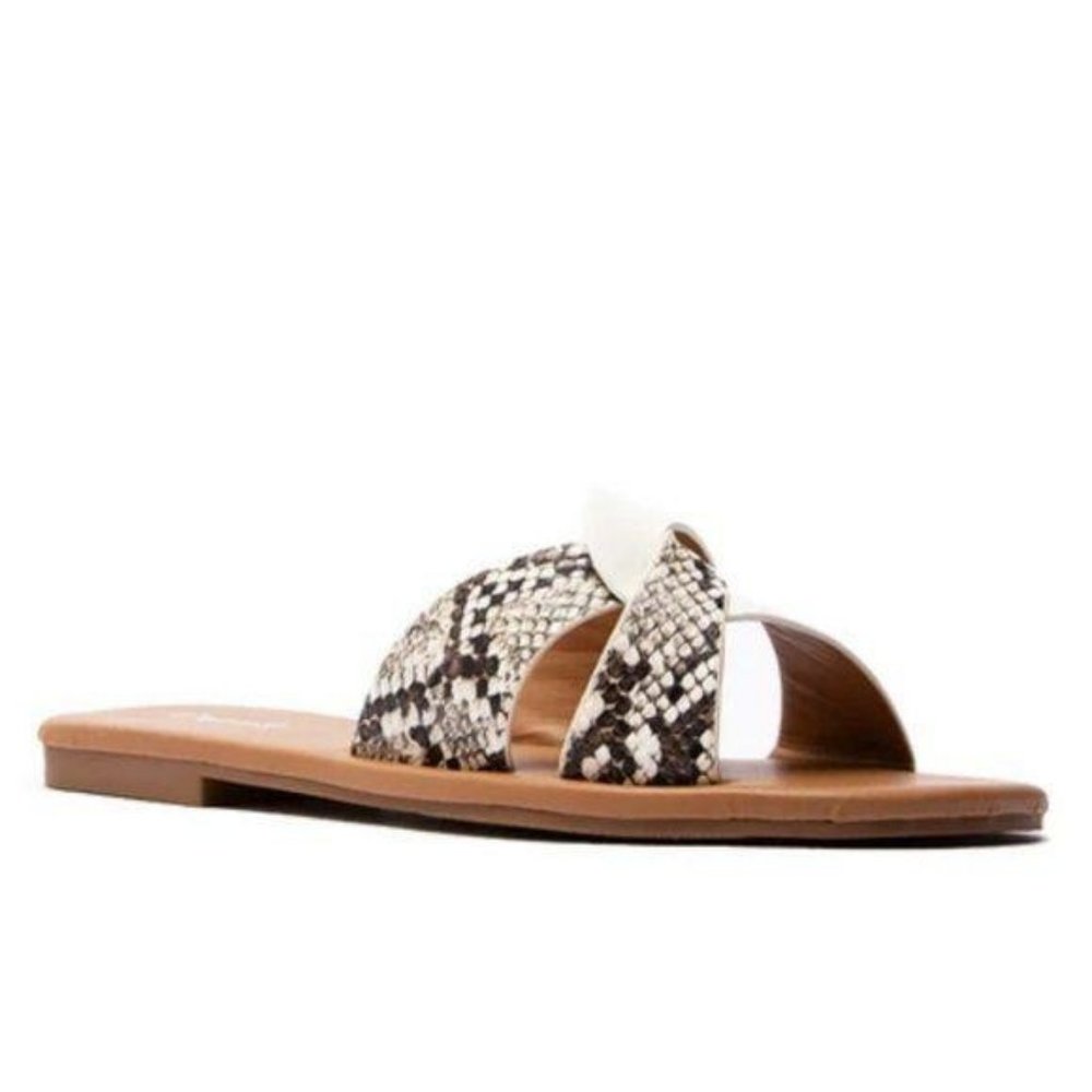 !! NEW !! Twist Detail Slide Sandals in White Snake Combo